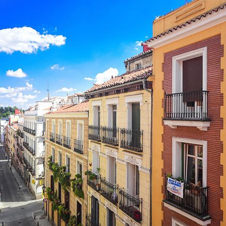 Апартаменты El Prado Historic Center Мадрид Экстерьер фото